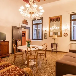  Appartement Fenice Backstage Over Canal
